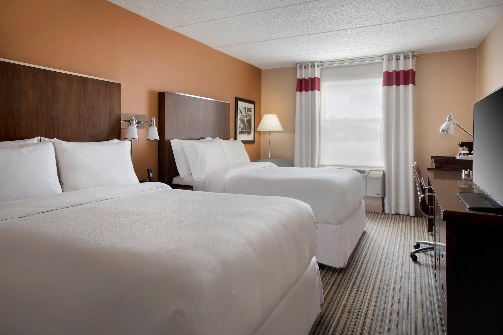 The Crossroads Hotel - Newburgh Bagian luar foto